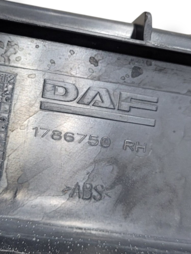 Alavanca Destravamento Tampa Daf Xf Direito 6