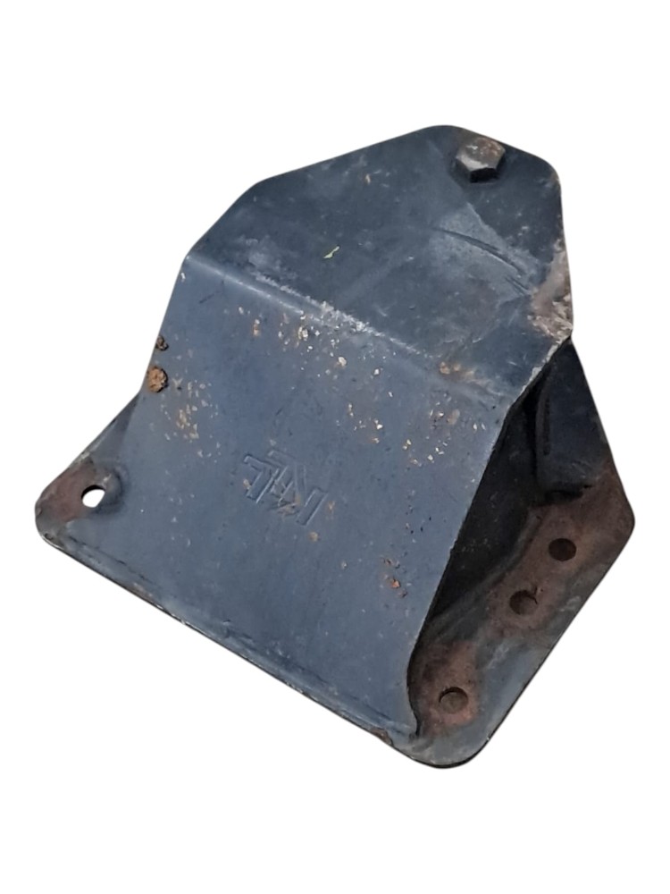 Suporte Mola Traseira KLL  Iveco 2