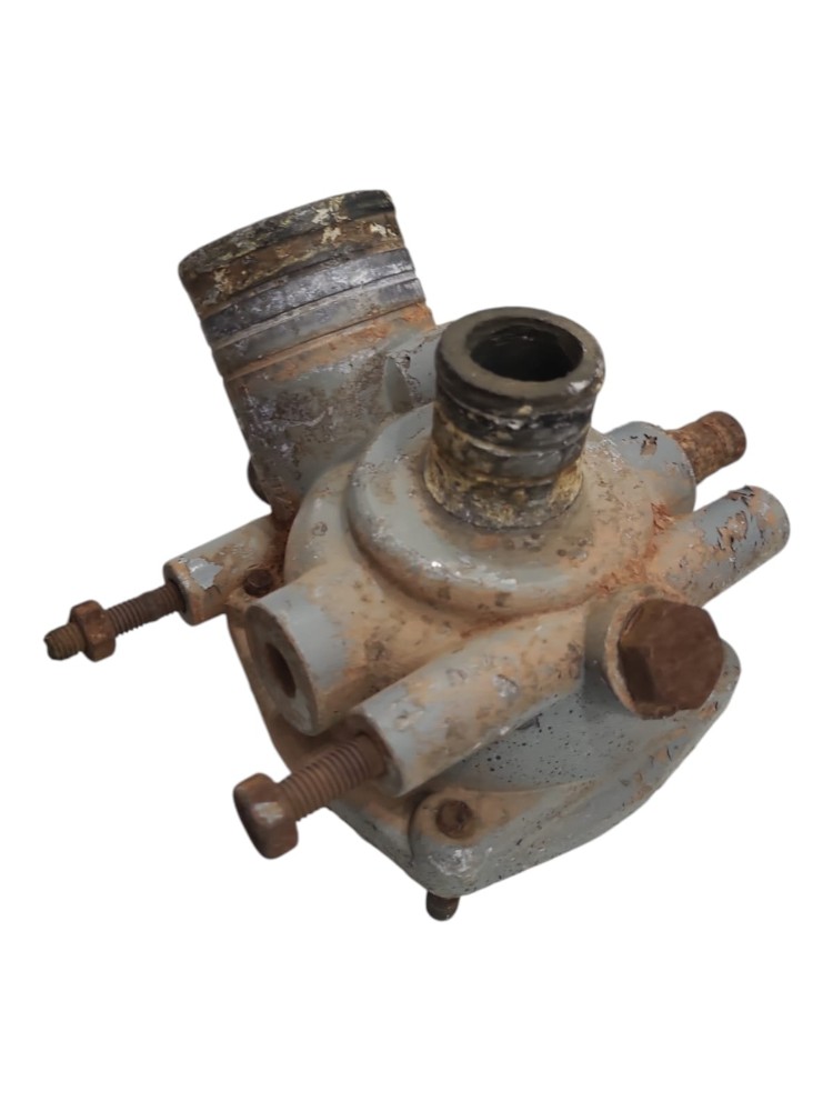 Carcaca Valvula Termostatica Scania Tr 113