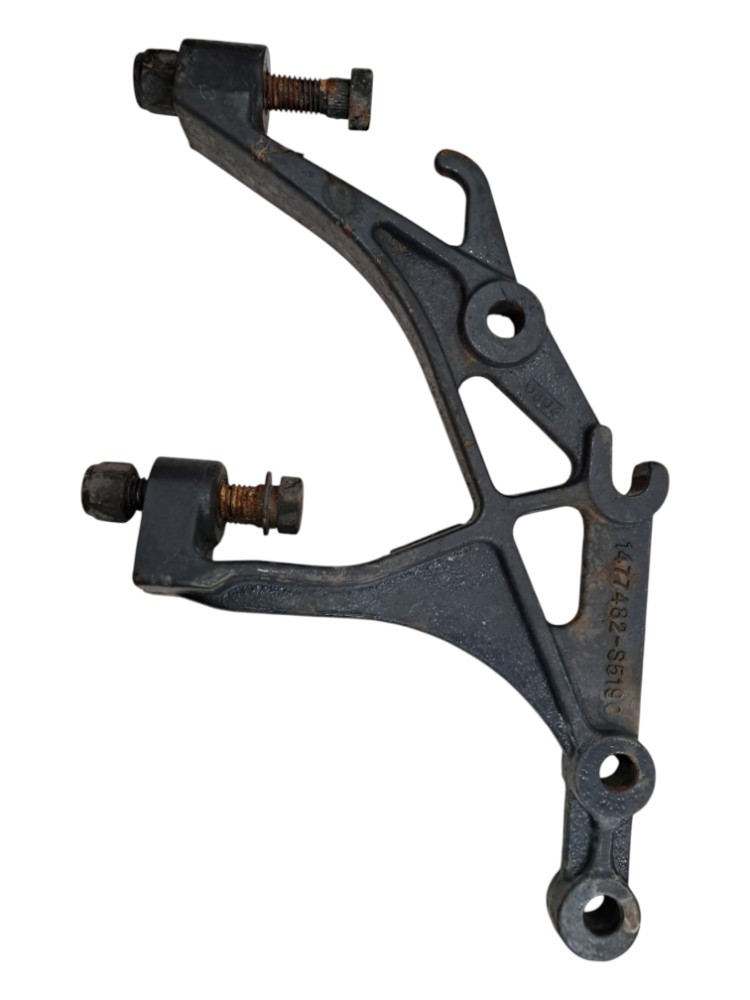 Suporte Caixa Bateria Scania PGR 2007 a 2018 4