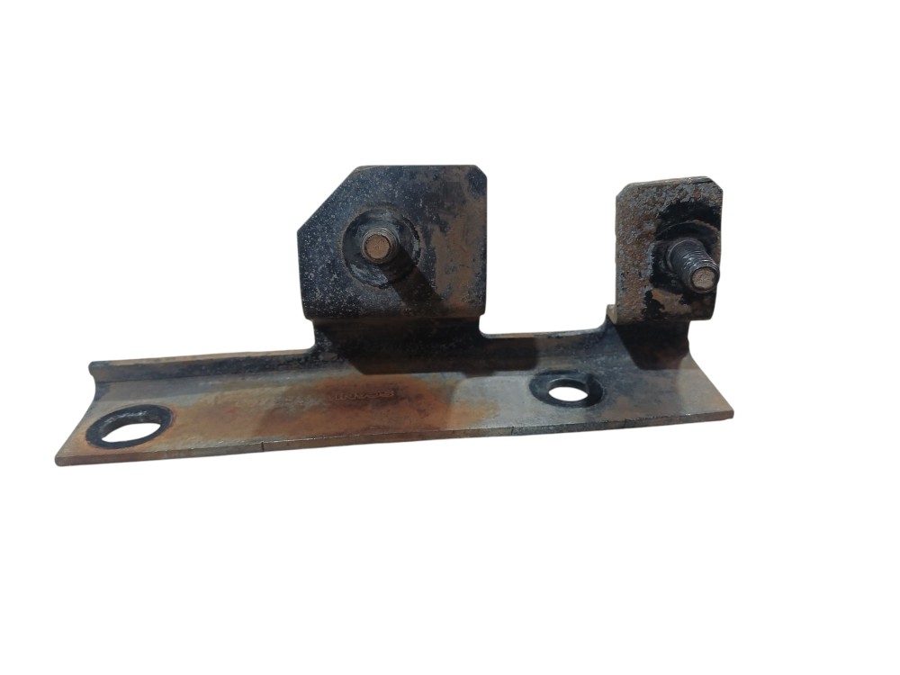 Suporte Intercooler Scania G420 2011 1