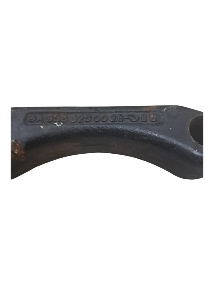 Suporte Fixacao Suspensao Traseira Mb 5