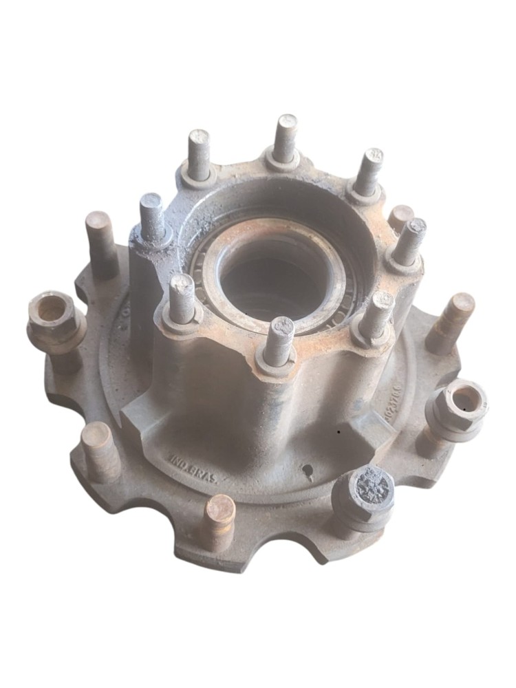 Cubo Roda Tracao Volvo Vm 260 2006 A 2011 3