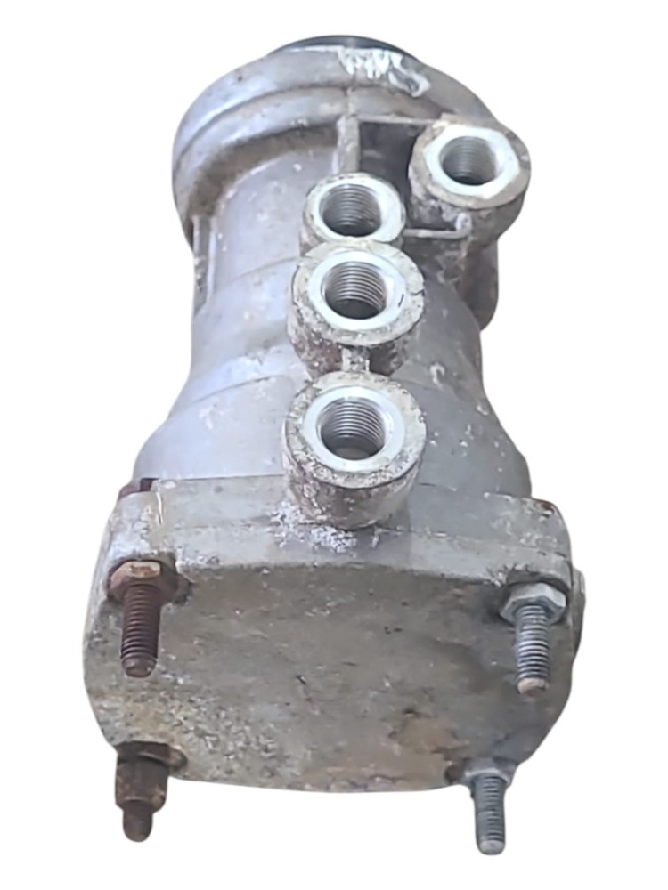 Valvula Distribuidora Scania R124 5