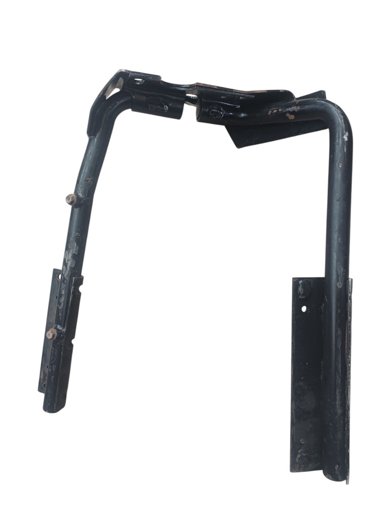 Suporte Paralama Volvo Vm Dianteiro Esquerdo