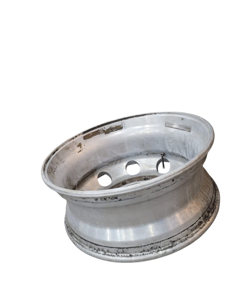 Roda Aluminio 22.5 8.25 Vw 10 Furos 3