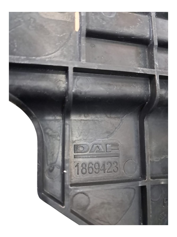 Suporte Protetor Radiador DAF XF FTS 480 2021 VO29 6