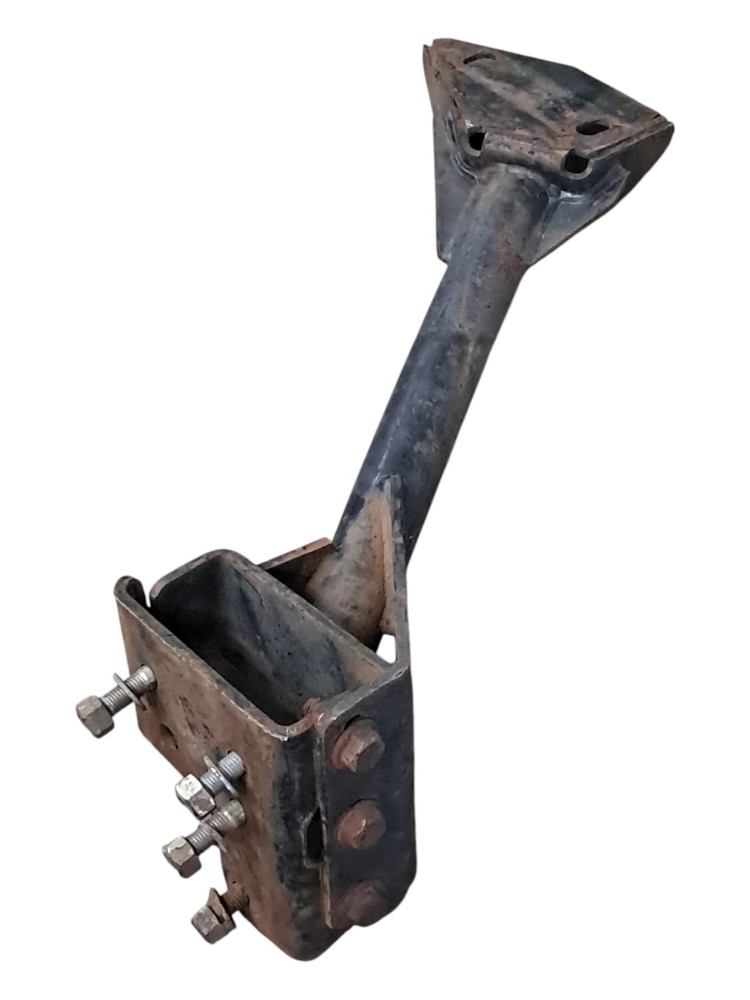 Suporte Estribo Vw Constellation 15180 – 24250 2