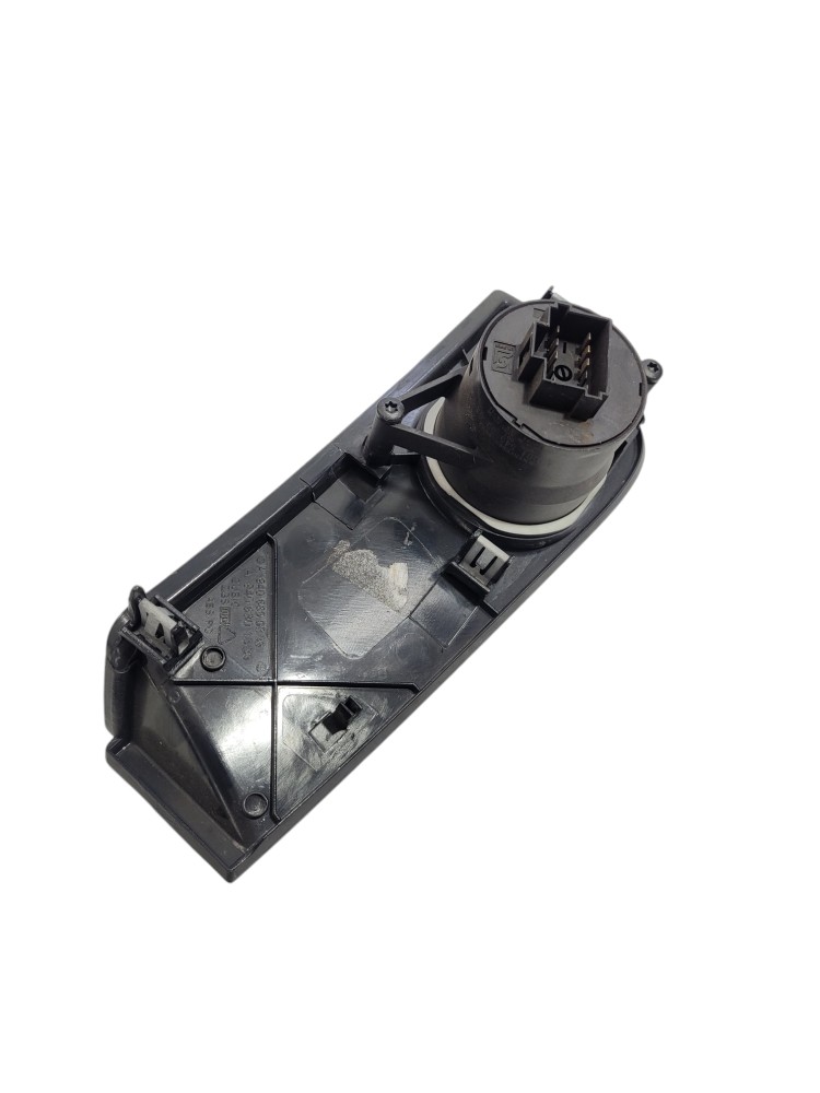 Moldura Botao Milha Mb Axor 4