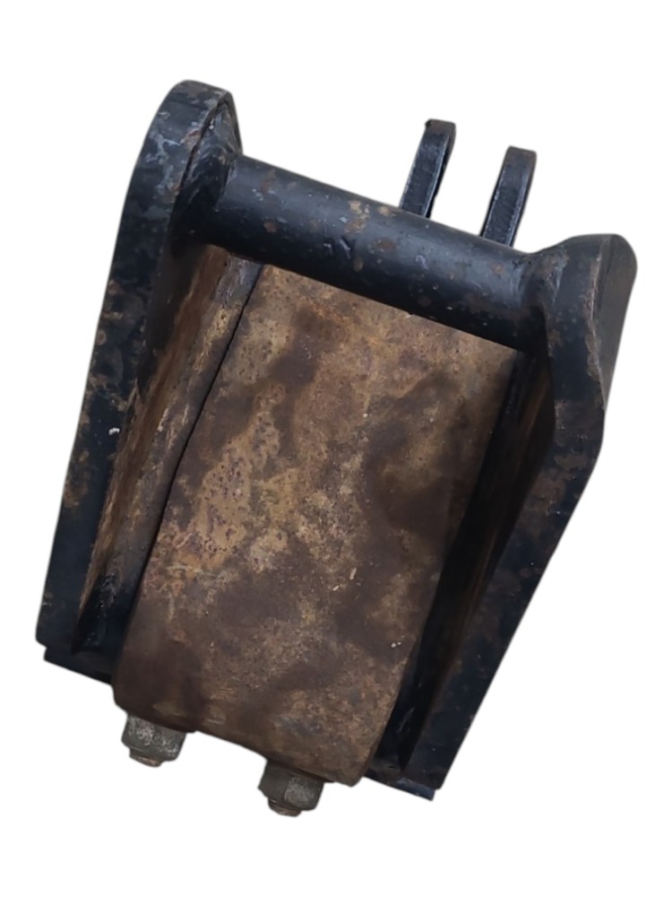 Suporte Mola Dianteira Esq Traseiro Vw 24220 3