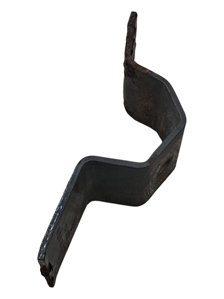 Abracadeira Suporte Paralama Mb Axor Actros 4
