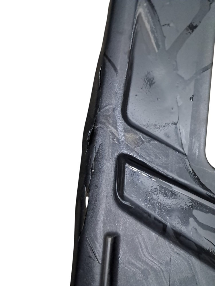 Moldura Interna Climatizador Mb 3