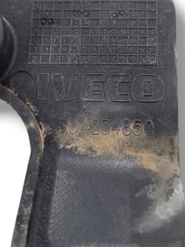 Suporte Farol Iveco Stralis 6