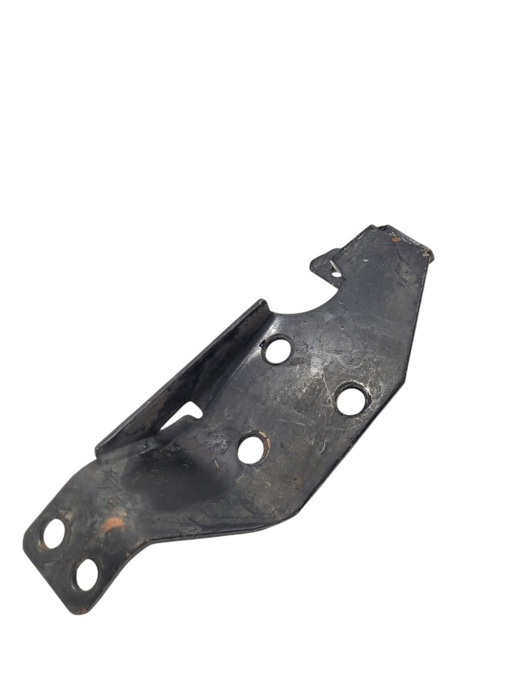 Suporte Fixo Estribo Vw Delivery 2