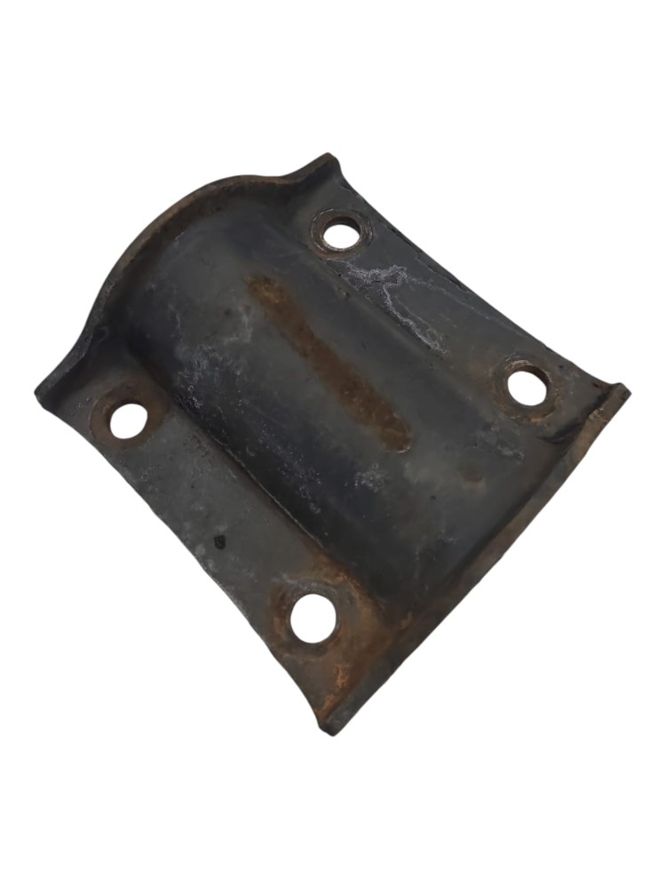 Abracadeira Iveco Stralis