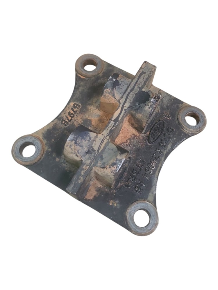 Gancho Interno Degrau Ford Cargo 2842 2014 VK118 4