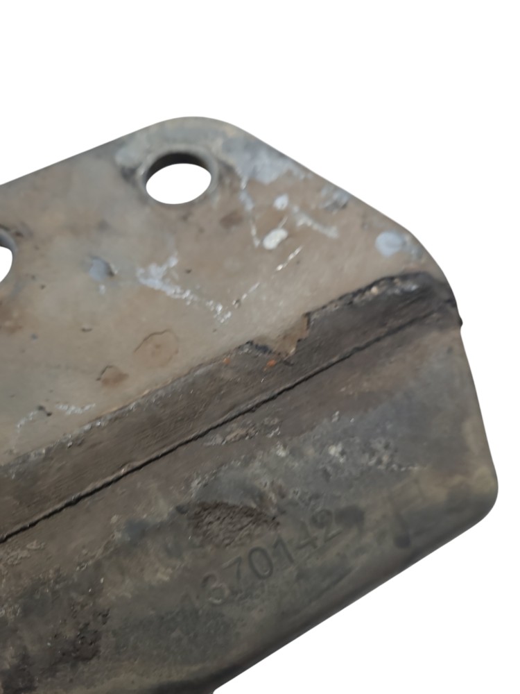Coxim Traseiro Scania S4 1370142 5