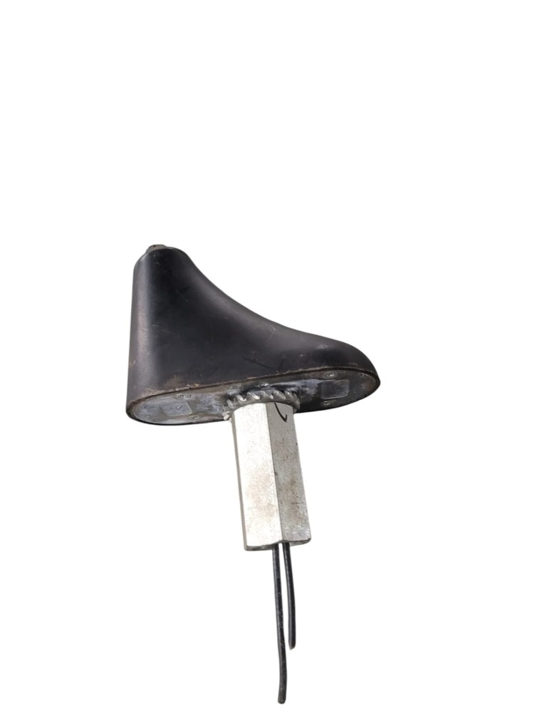 Base Antena Vw 30.320 2025 2026 Vo64