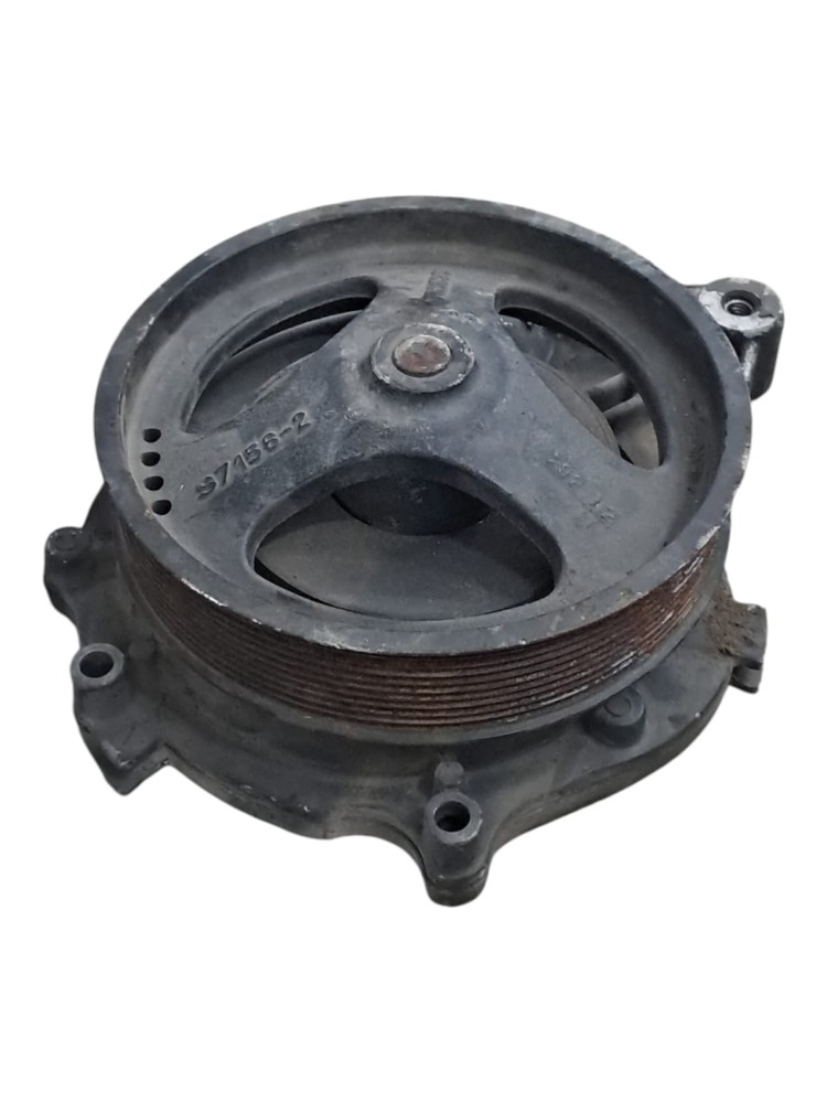 Bomba D´agua Scania NTG 450 3