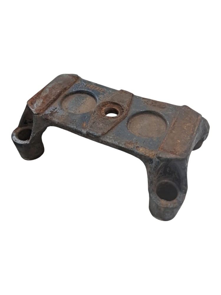 Suporte Feixe Mola Fixacao Diferencial Scania 2
