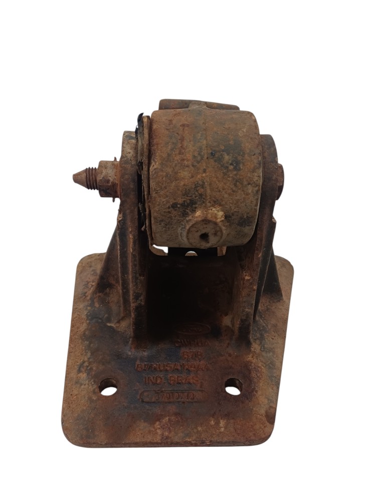 Suporte Base Cabine Ford Cargo Direito 1