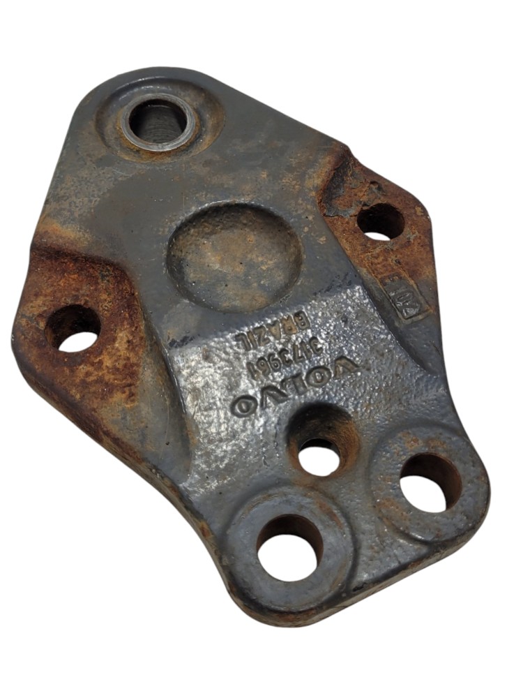 Suporte Tirante Barra Estabilizadora Volvo Nh Fm