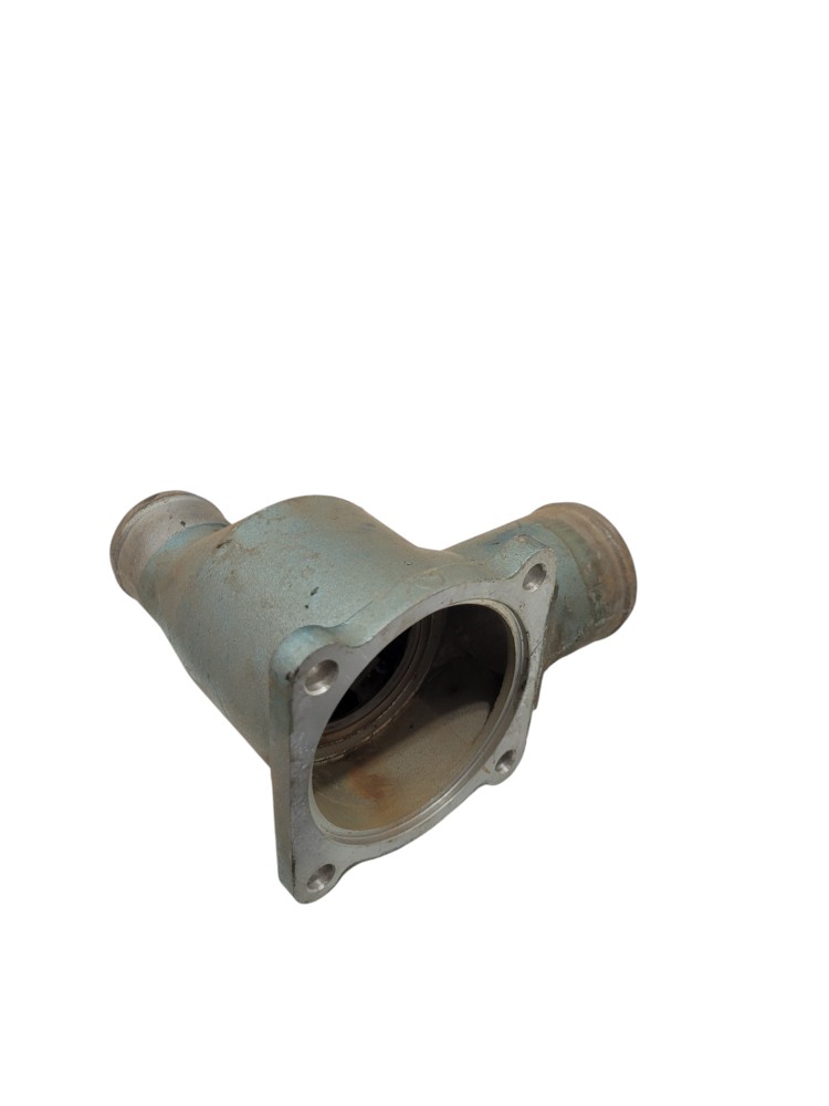 Carcaca Valvula Termostatica Sinotruk Howo 3