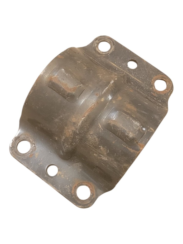 Suporte Paralama Mb Axor Traseiro 2