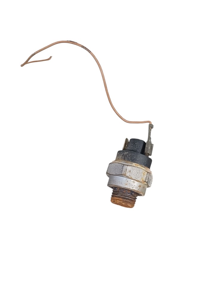Interruptor Freio Mao Iveco Stralis 2011 5