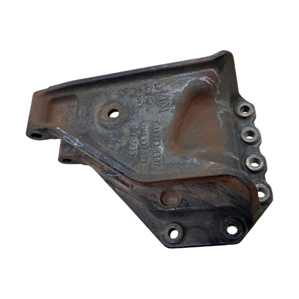 Suporte Mola Dianteira Man Tgx 28440 2019 2020 VN25 Esquerda