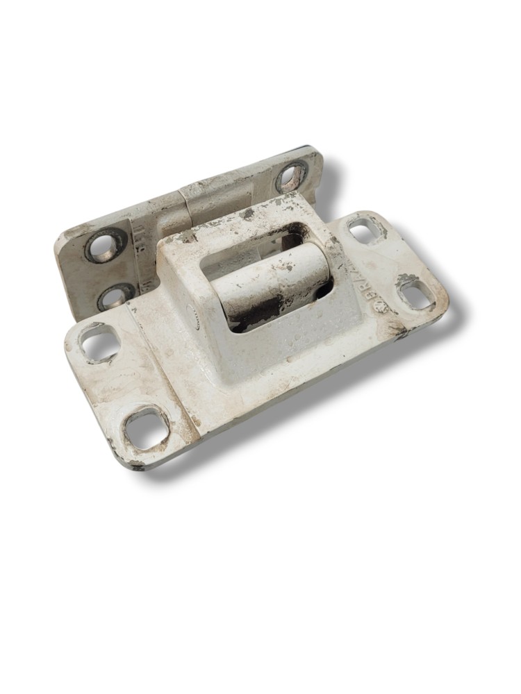 Dobradiça Porta Vw Constellation 30.280 2019 VO22 2