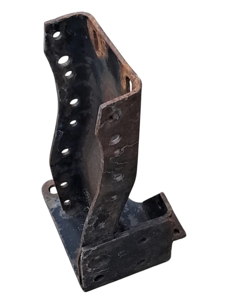 Suporte Parachoque Mb Axor 1933 6