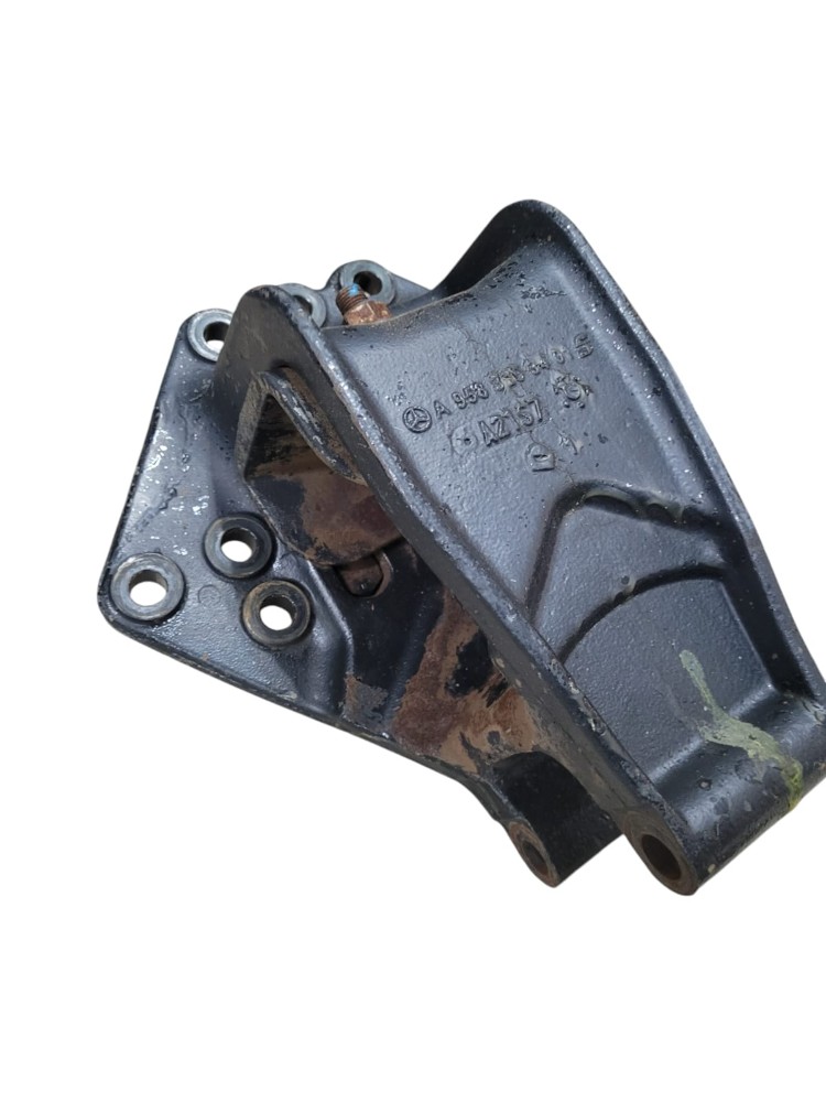 Suporte Caixa Bateria Cabine Mb Atego Dianteiro Não Se Aplica 2