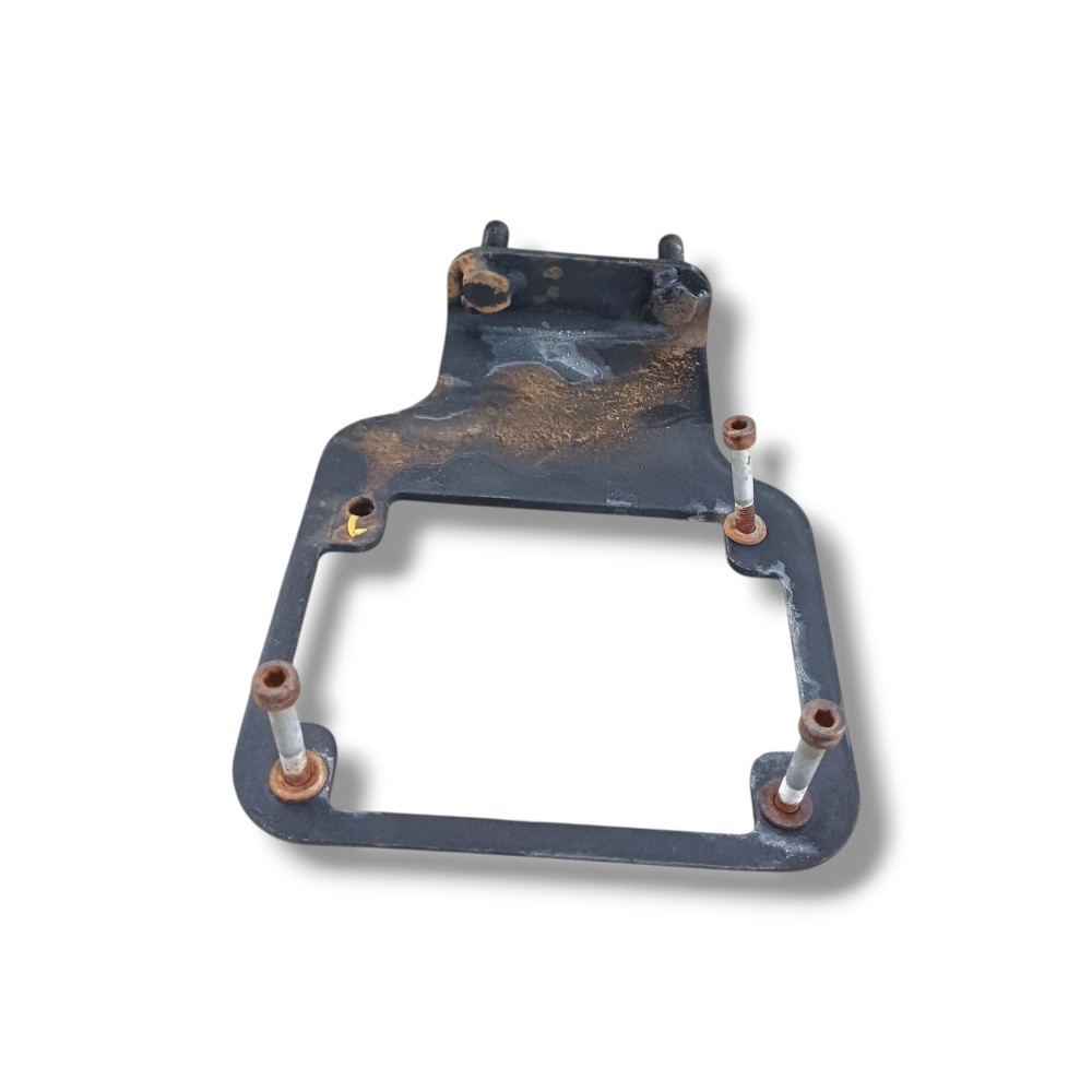 Suporte Bomba Arla Vw 25.390 2013 Vn41 6
