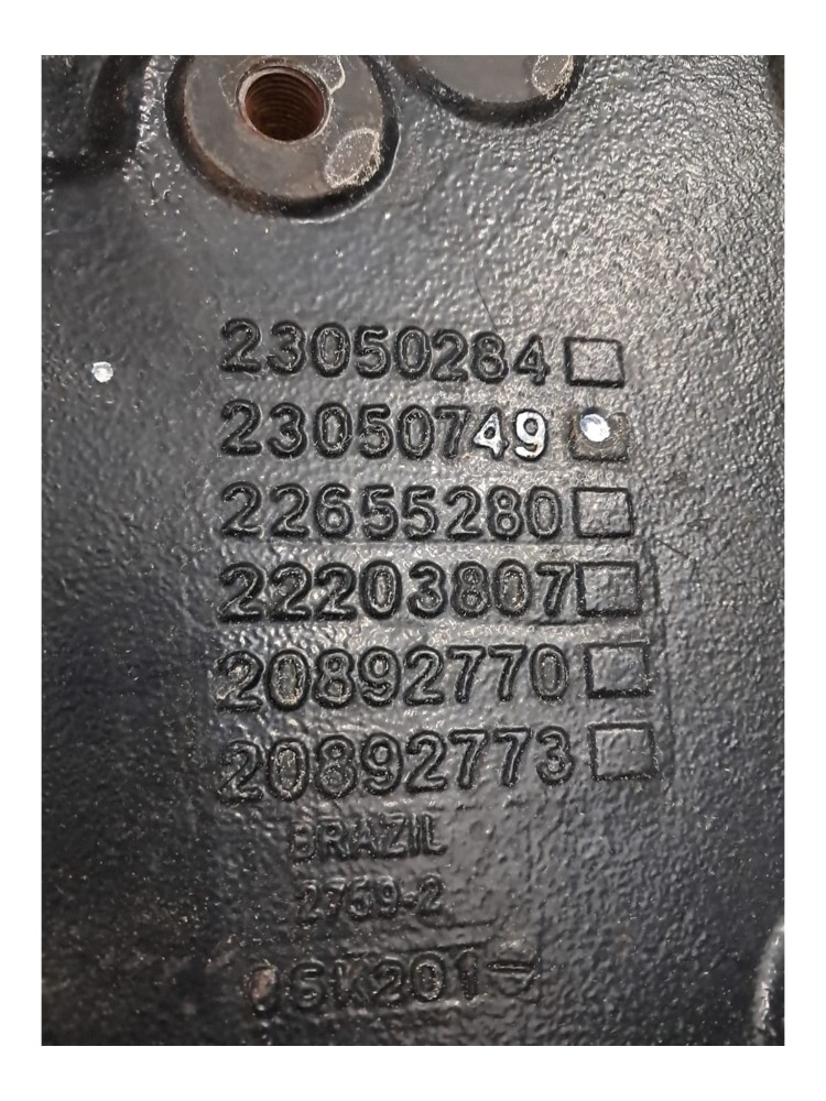 Suporte Travessa Suspensao Mola Volvo VM 7