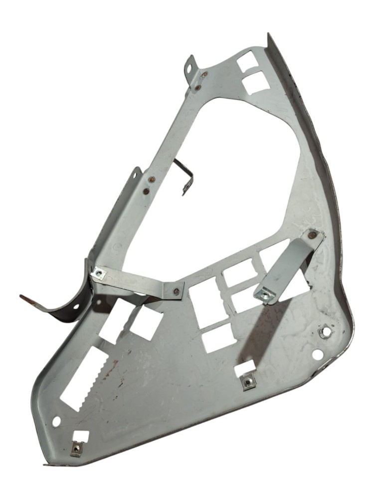 Suporte Montagem Console Painel Daf Zf 106 3