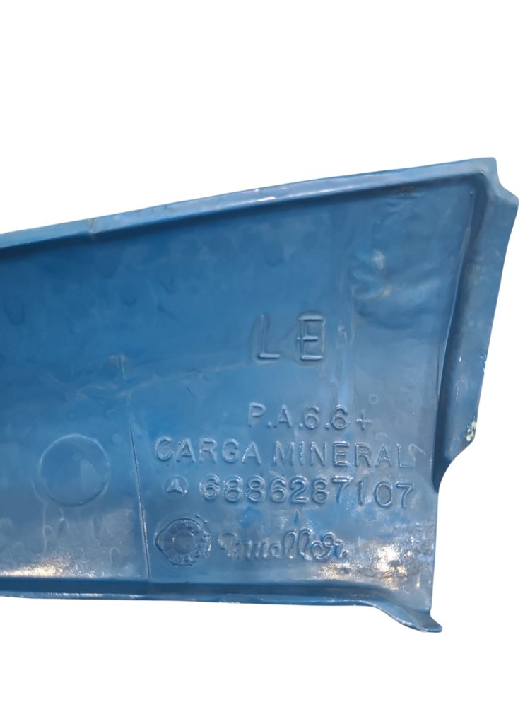 Acabamento Externo Coluna Ld Parabrisa Mb 709 7