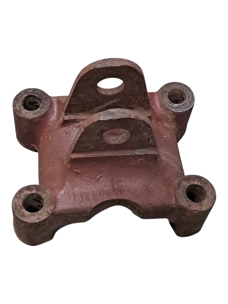 Sapata Inferior Barra Estabilizadora Traseira Iveco 00 a 19 1