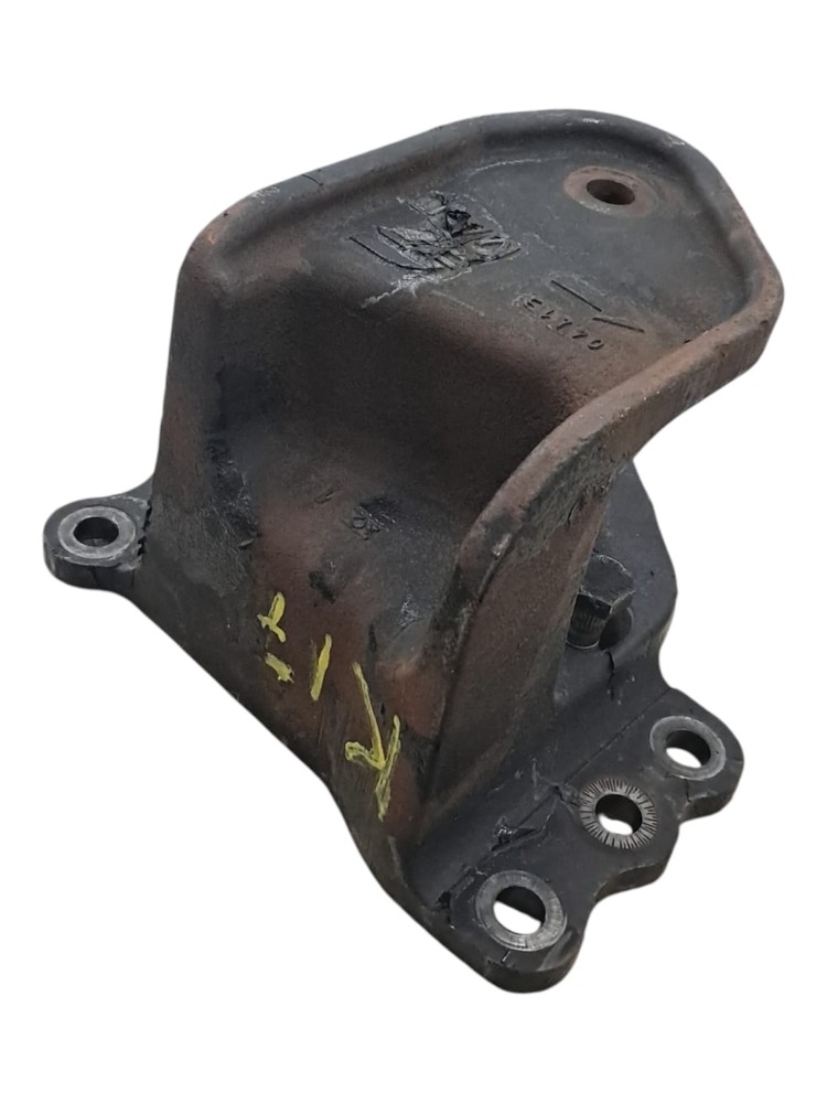 Suporte Suspensao Traseira L. Esquerdo MAN TGX 28440 2014 2