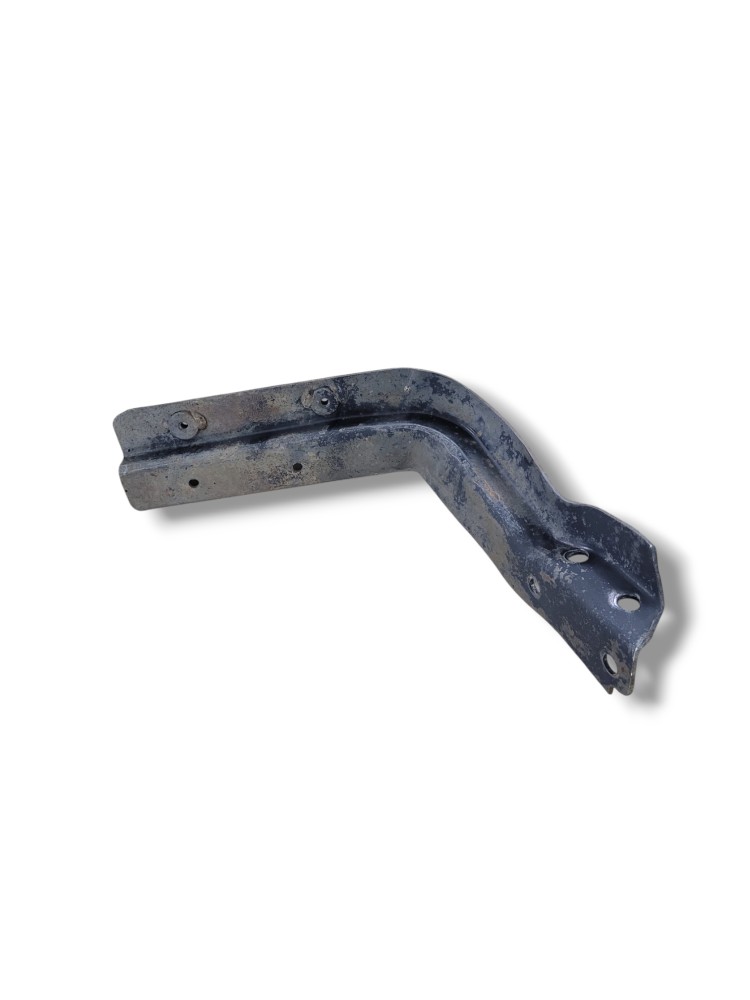 Suporte Paralama Ford Cargo 815 4