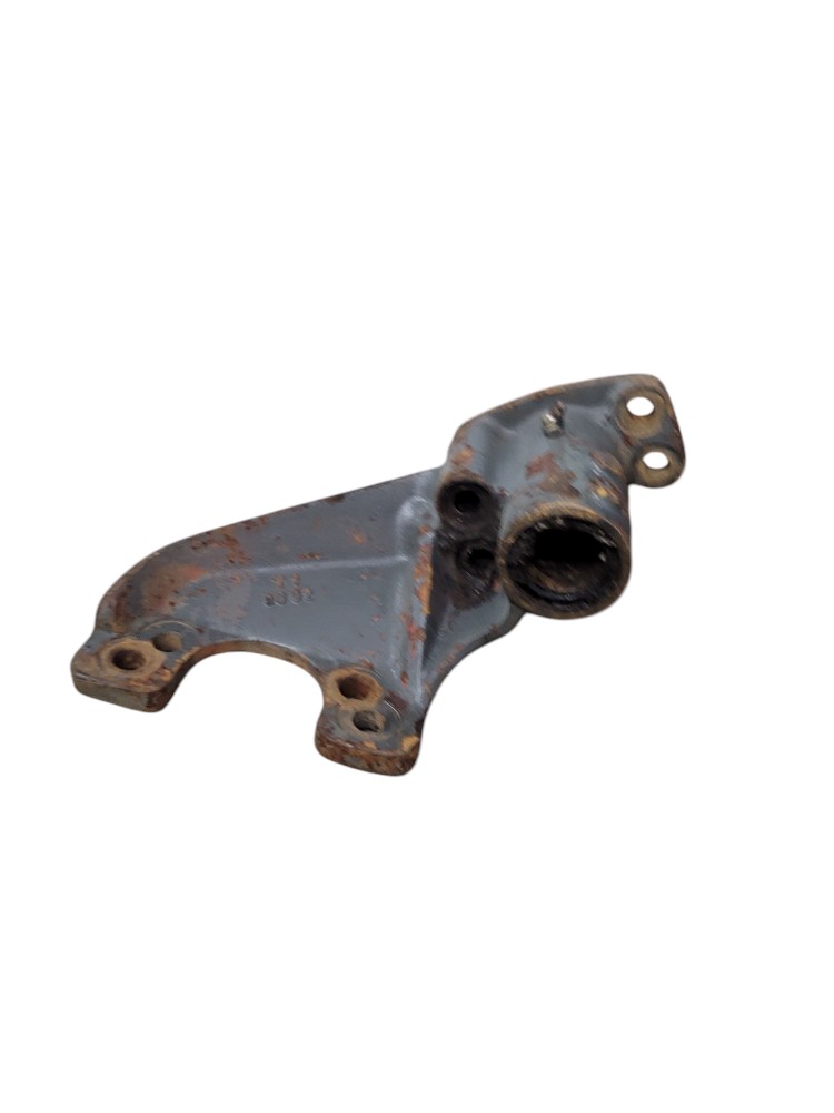 Suporte Eixo Cuica Volvo 2