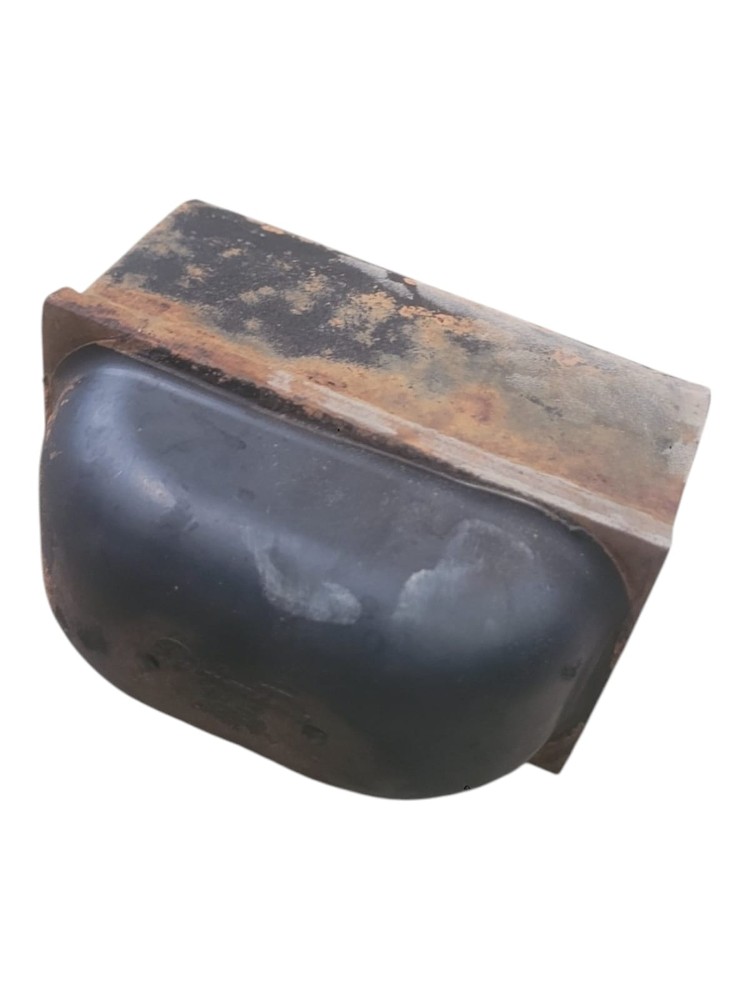 Batente Feixe Mola Ford Cargo 2842 2014 VK118 7