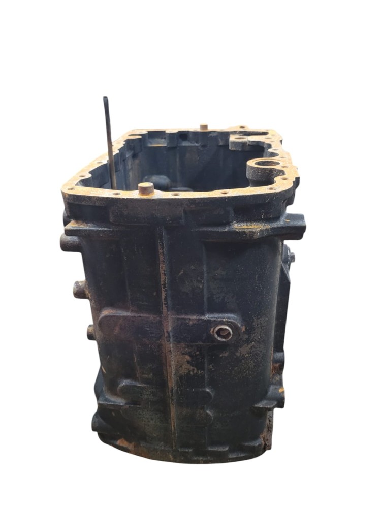 Carcaca Central Caixa Cambio Zf 1650 2