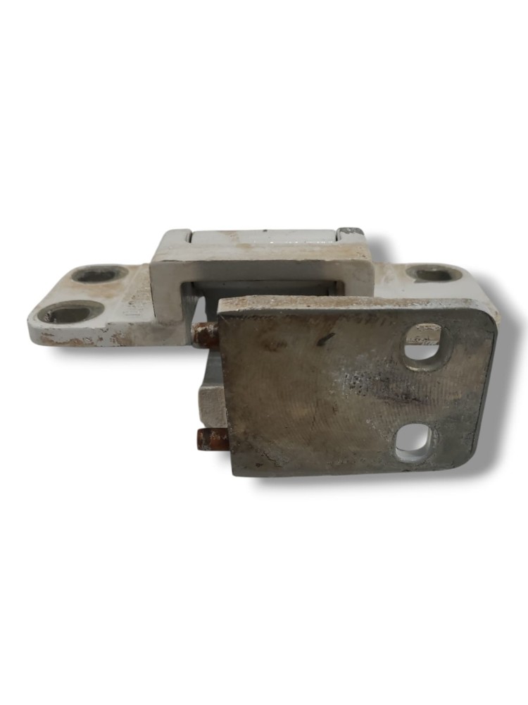 Dobradica Porta VW Constellation 5