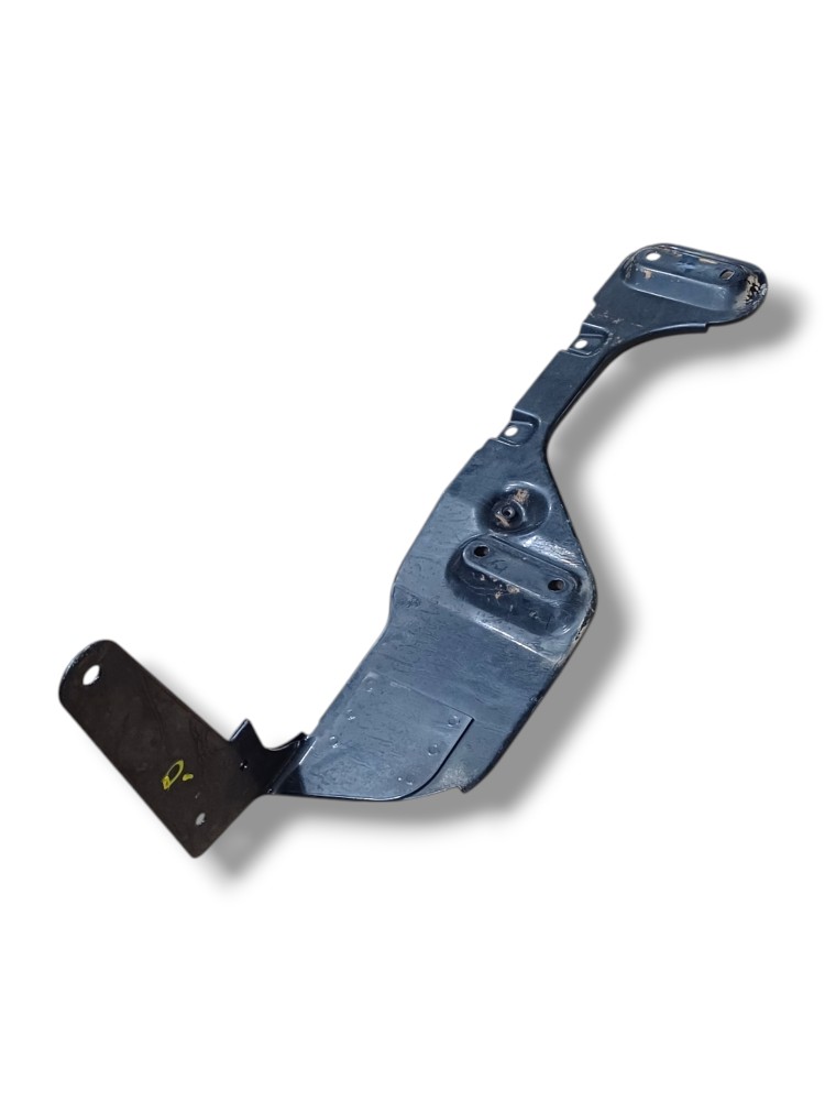 Suporte Lateral Radiador Daf Xf 480 2021 Vo29