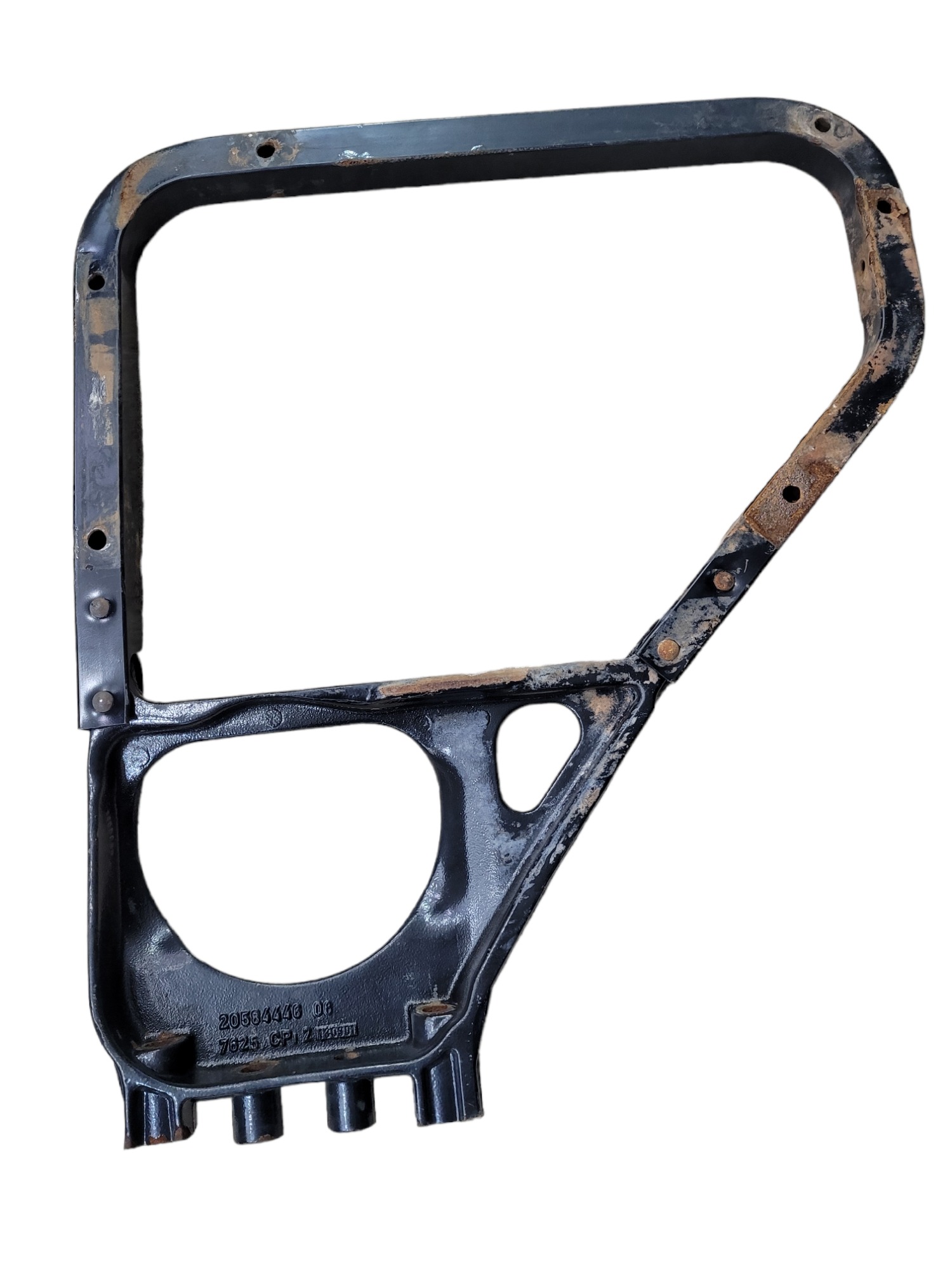 Suporte Tanque Arla Direito Volvo 20584446 2