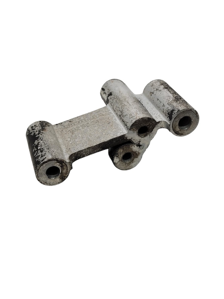 Suporte Coletor Admissao Scania 3