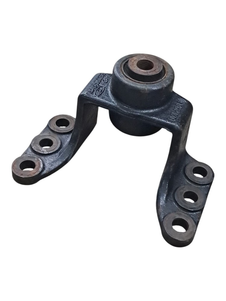 Suporte Mola Traseira Parte Traseira Ford Cargo 1