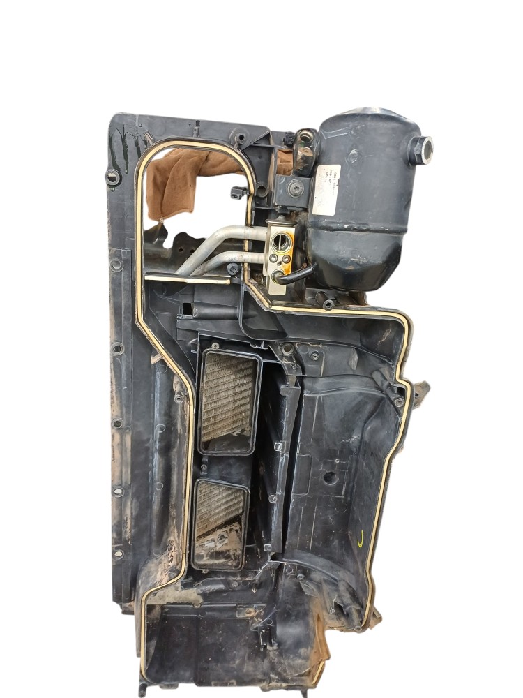 Carcaça Motor Ventilador Cabine Scania S5 2020 4