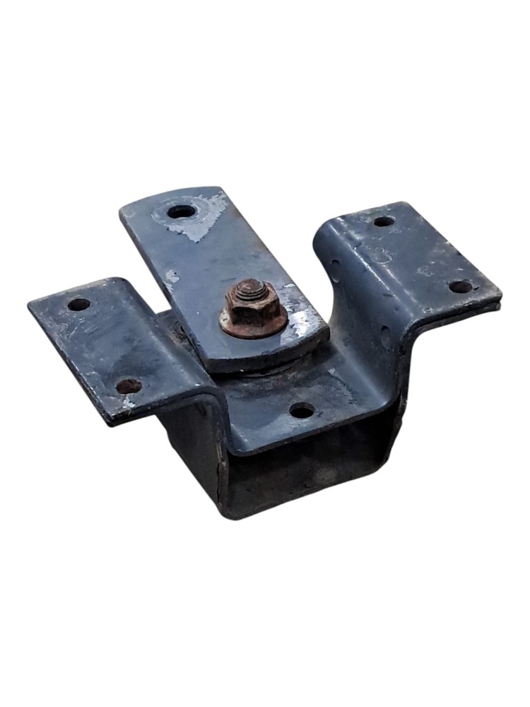 Suporte Traseiro Molejo Iveco Tector 5